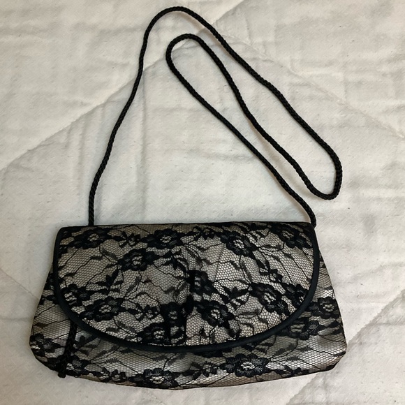 Vintage Black Lace Evening Handbag with Snap Closure - Picture 1 of 4